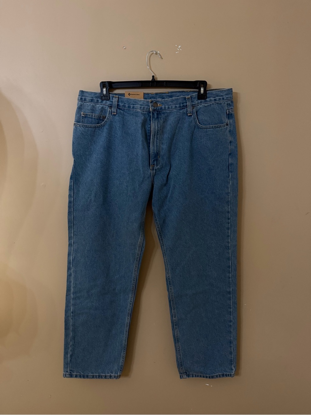 Men's Straight Fit Denim Jeans in Medium Blue
